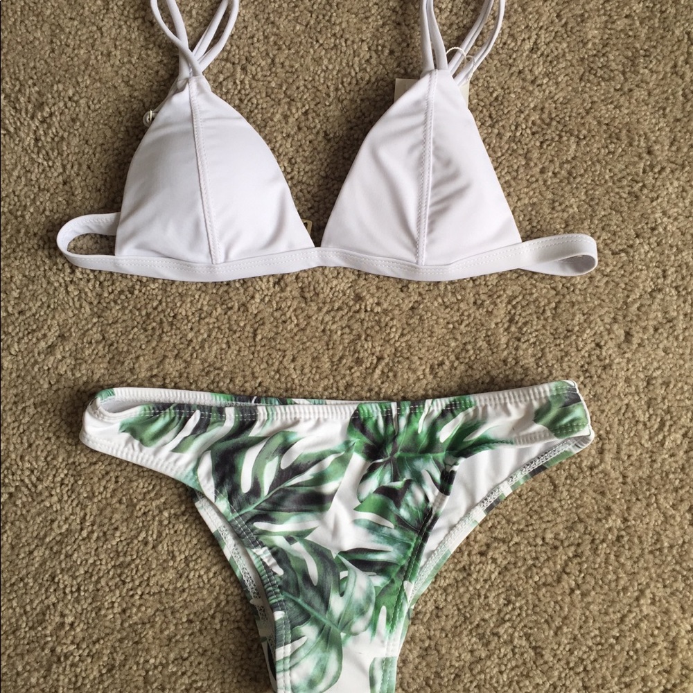 Bathing suit